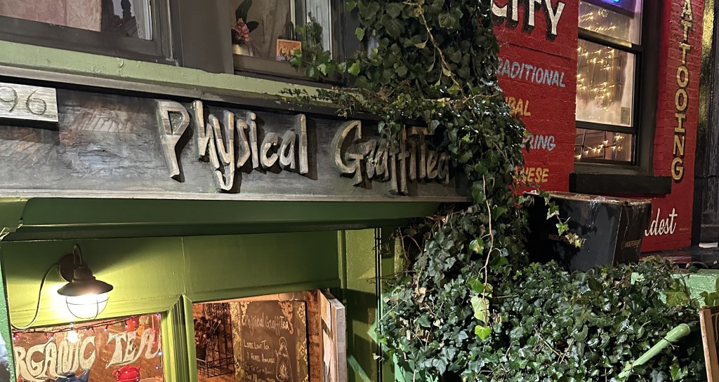 Minha perspectiva sobre Physical Graffiti – edifício em Nova&nbsp;Iorque